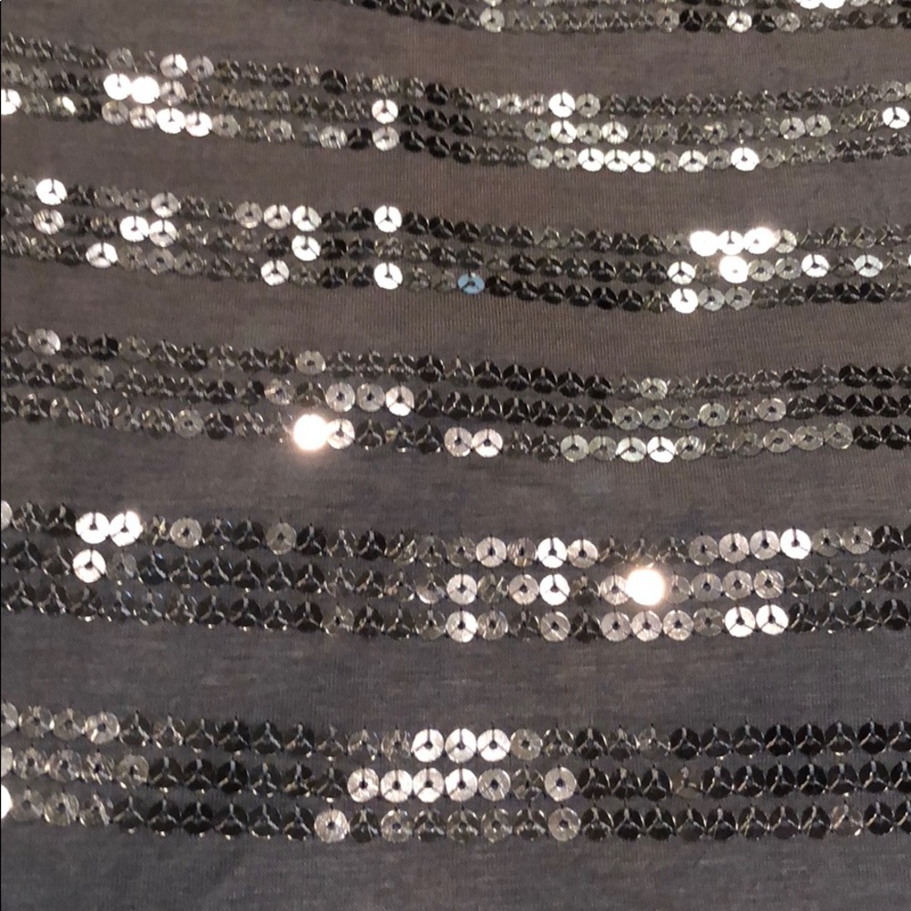 Blouse - Picture 2 of 8